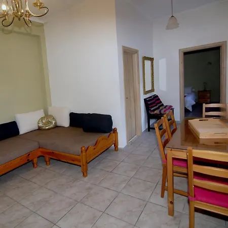 別荘 House Sfakerá