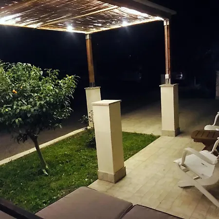 別荘 House Sfakerá