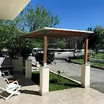 Nyaraló House