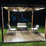 House Nyaraló *