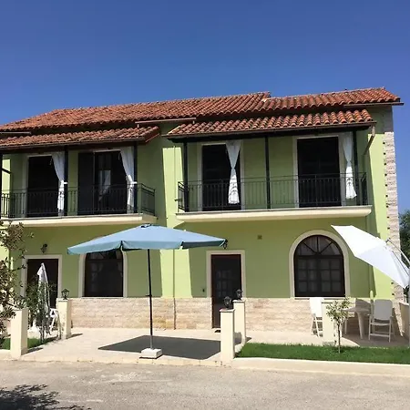 House Sfakera